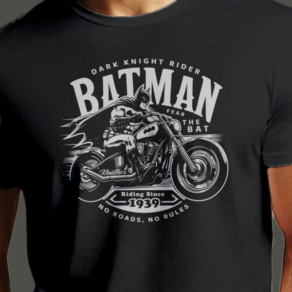 Playera Batman en Moto - Diseño Exclusivo Kinalba
