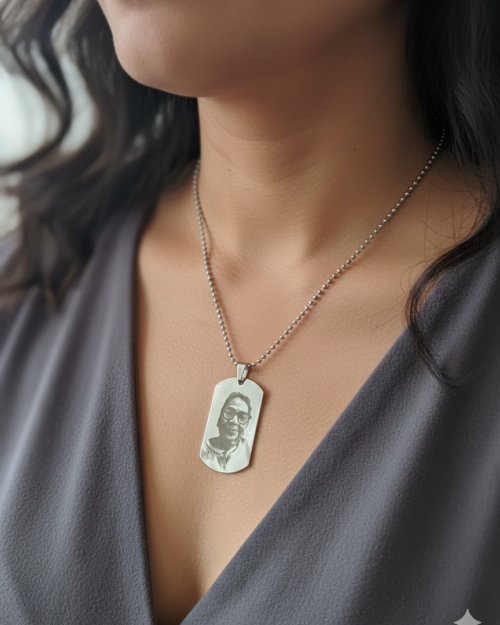 Placa Militar con Grabado Láser Color Plateado